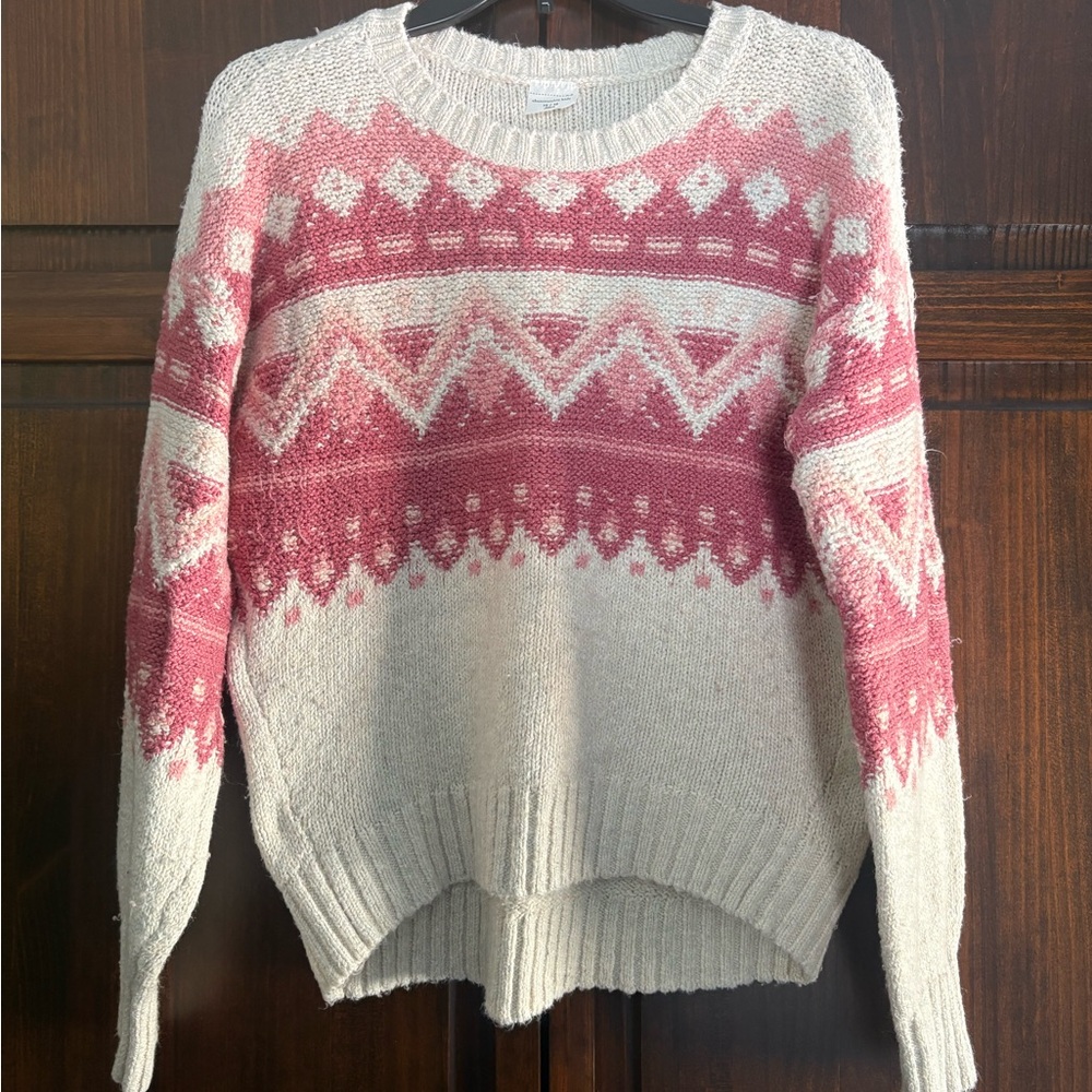 Abercrombie Kids Pink and Cream Patterned Sweater
